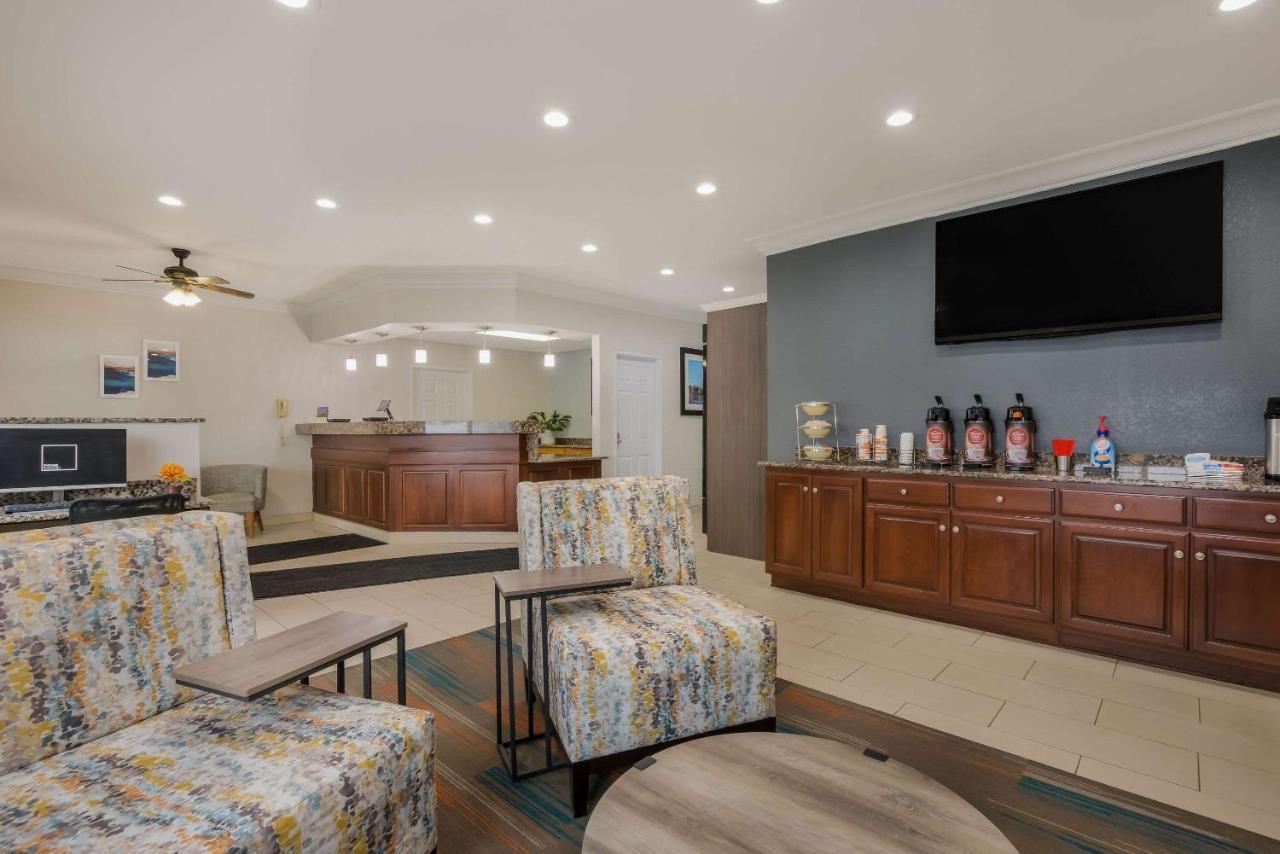 Mainstay I-80 Hotel